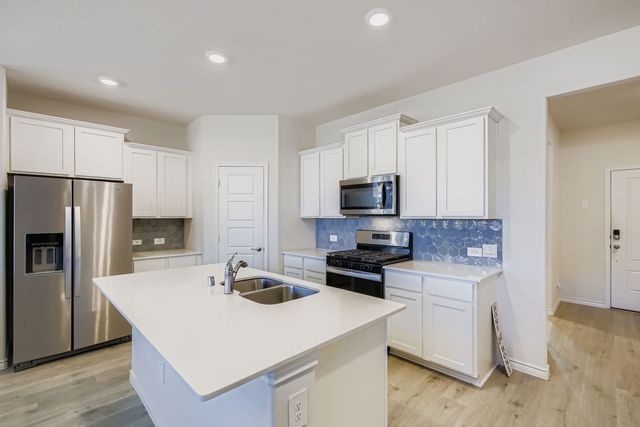 401 Warbler Way, Caddo Mills, TX 75135