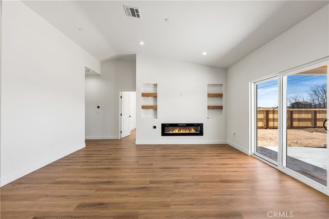 21860 Bancroft Drive, California City, CA 93505