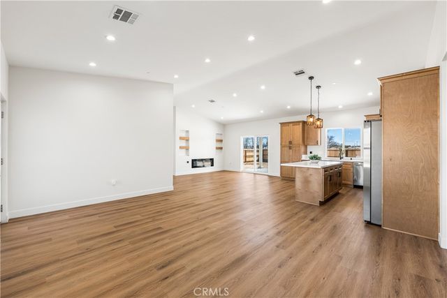 21860 Bancroft Drive, California City, CA 93505