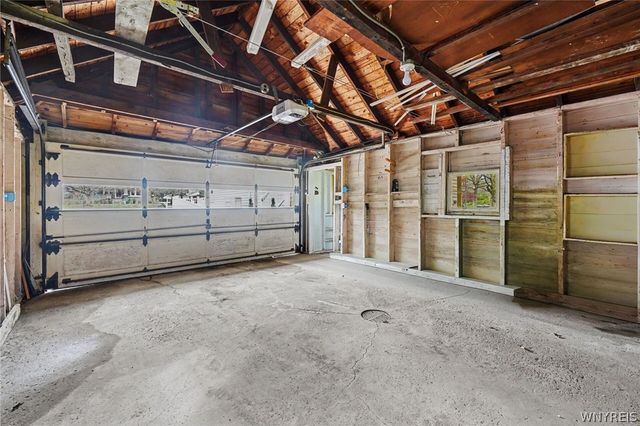 6244 Boston State Road, Hamburg, NY 14075