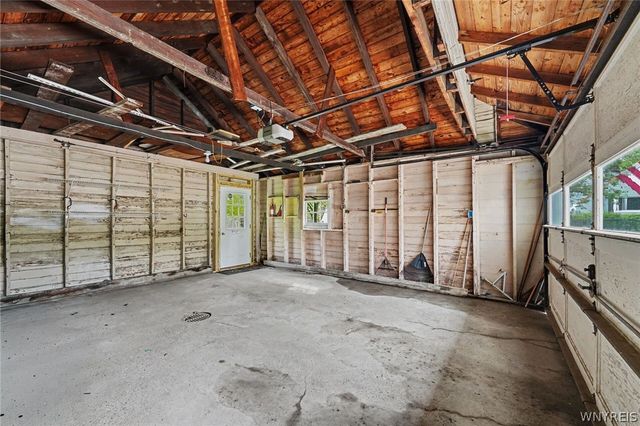 6244 Boston State Road, Hamburg, NY 14075