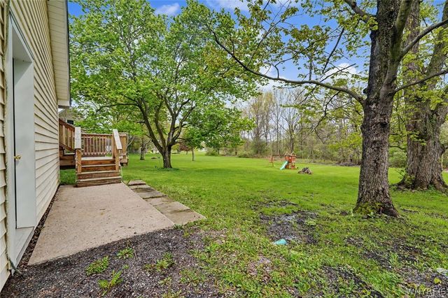 6244 Boston State Road, Hamburg, NY 14075