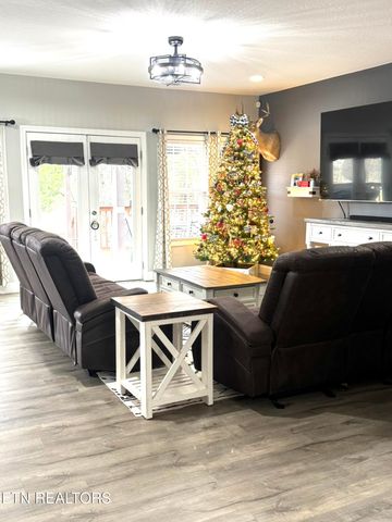 138 Lakeside Drive, Kingston, TN 37763