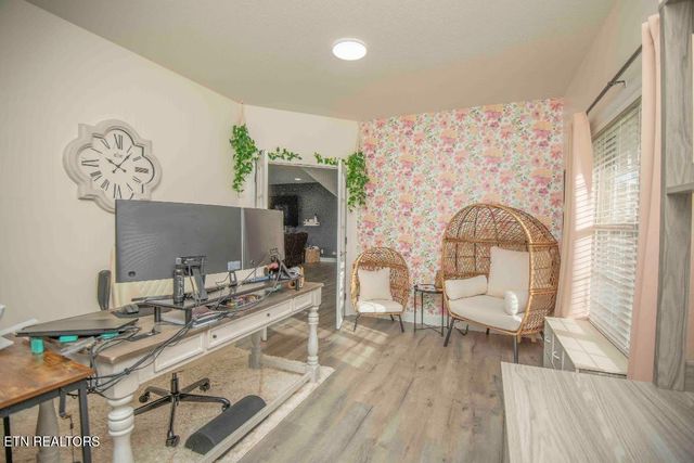 138 Lakeside Drive, Kingston, TN 37763