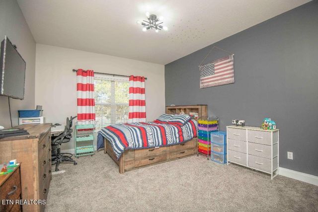 138 Lakeside Drive, Kingston, TN 37763