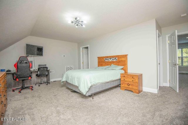 138 Lakeside Drive, Kingston, TN 37763