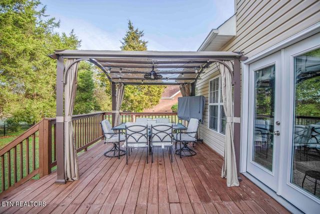 138 Lakeside Drive, Kingston, TN 37763