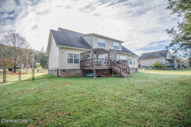 138 Lakeside Drive, Kingston, TN 37763