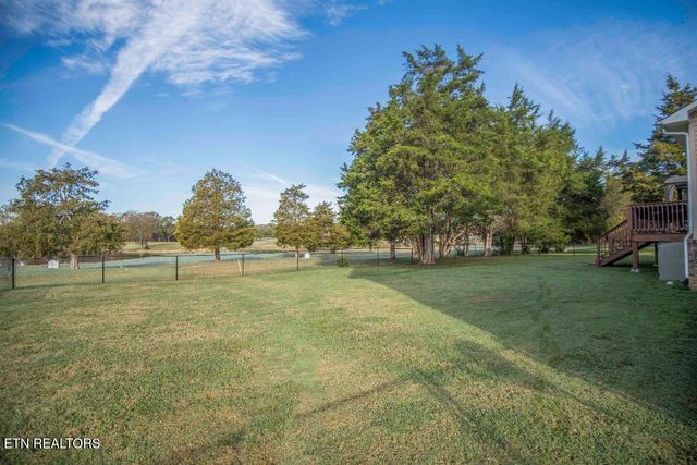 138 Lakeside Drive, Kingston, TN 37763
