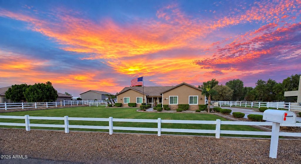 6411 N 172ND Lane, Waddell, AZ 85355 — photo 4