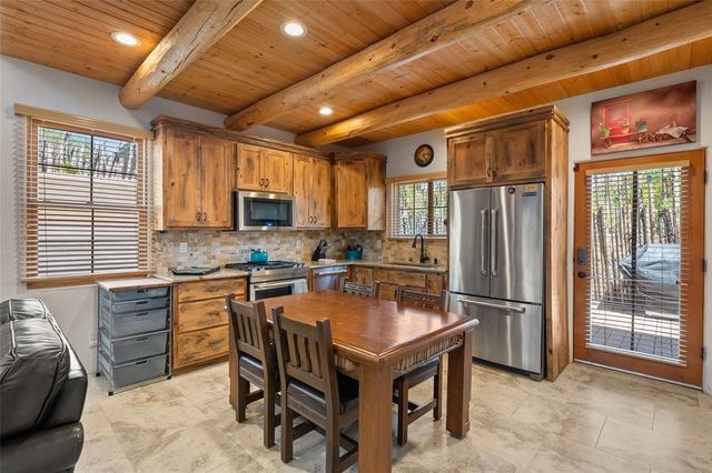 505 Juniper Drive B, Santa Fe, NM 87501