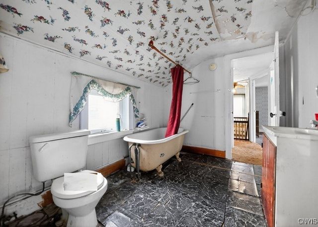 2732 Green Street, Brutus, NY 13166