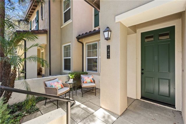229 Dewdrop, Irvine, CA 92603