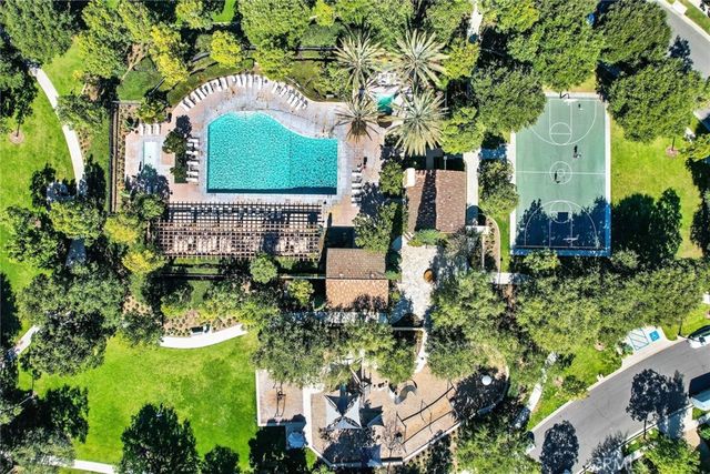 229 Dewdrop, Irvine, CA 92603
