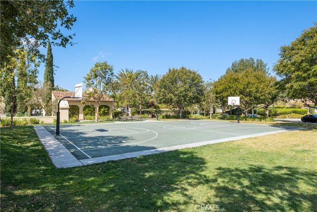 229 Dewdrop, Irvine, CA 92603