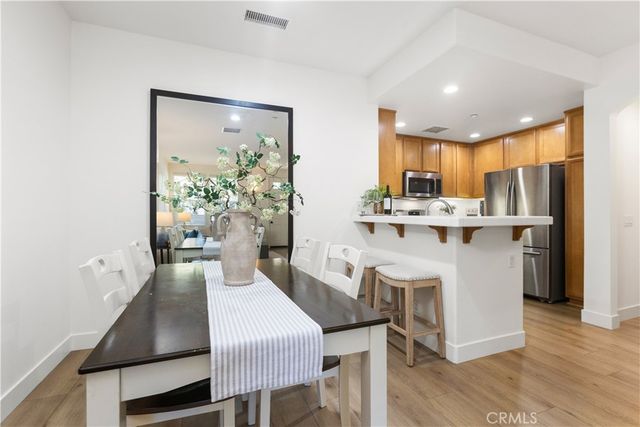 229 Dewdrop, Irvine, CA 92603