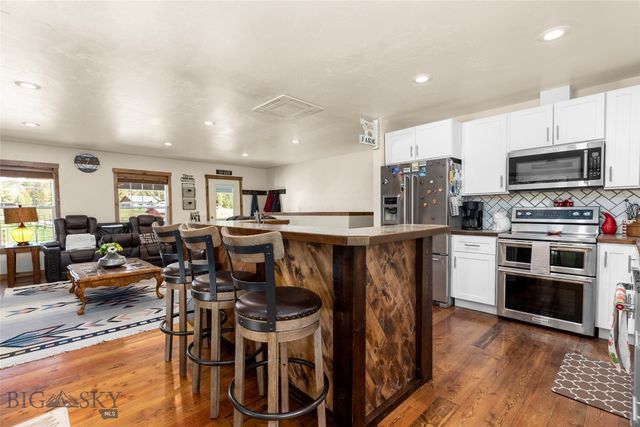 1200 Lost Creek Drive, Kalispell, MT 59901