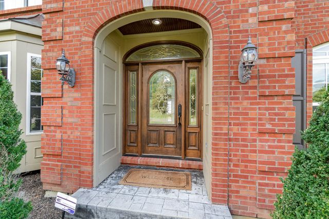 757 Gallant Fox Lane, Union, KY 41091