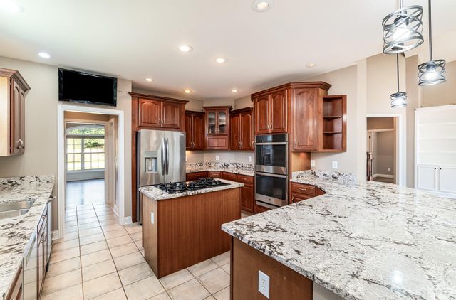 757 Gallant Fox Lane, Union, KY 41091