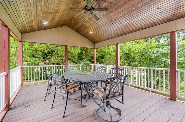 757 Gallant Fox Lane, Union, KY 41091