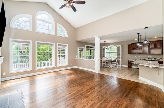 757 Gallant Fox Lane, Union, KY 41091