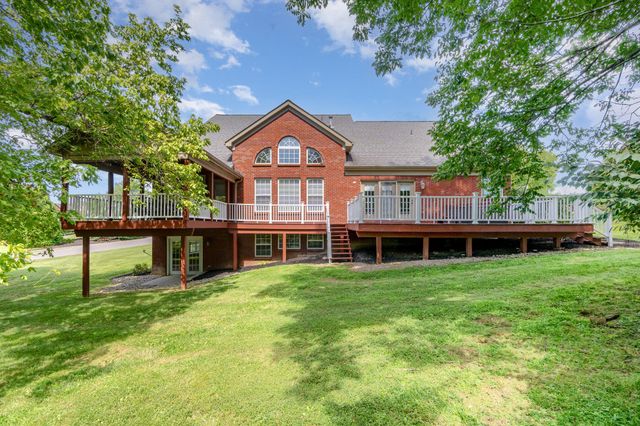 757 Gallant Fox Lane, Union, KY 41091