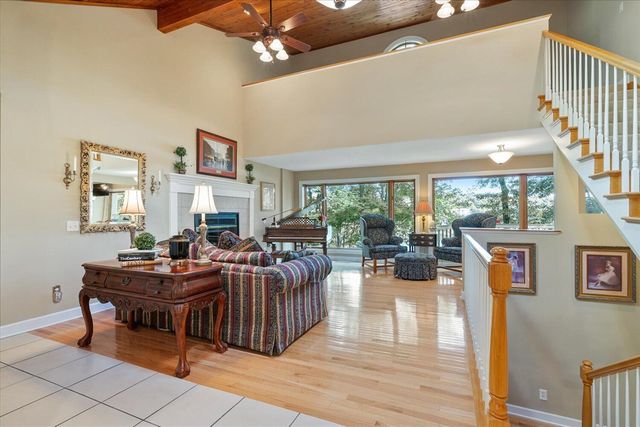 7414 Field Bay Avenue, Kalamazoo, MI 49009