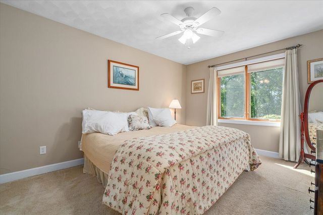 7414 Field Bay Avenue, Kalamazoo, MI 49009