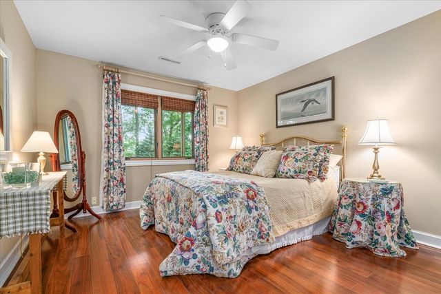 7414 Field Bay Avenue, Kalamazoo, MI 49009