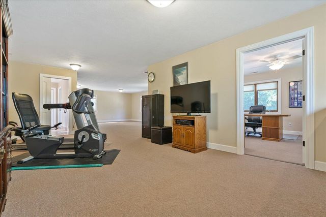 7414 Field Bay Avenue, Kalamazoo, MI 49009