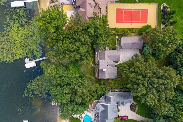 7414 Field Bay Avenue, Kalamazoo, MI 49009