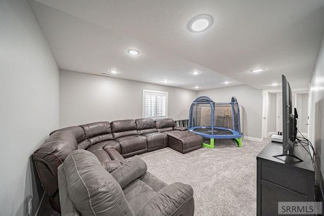 3894 E Marble Drive, Idaho Falls, ID 83401