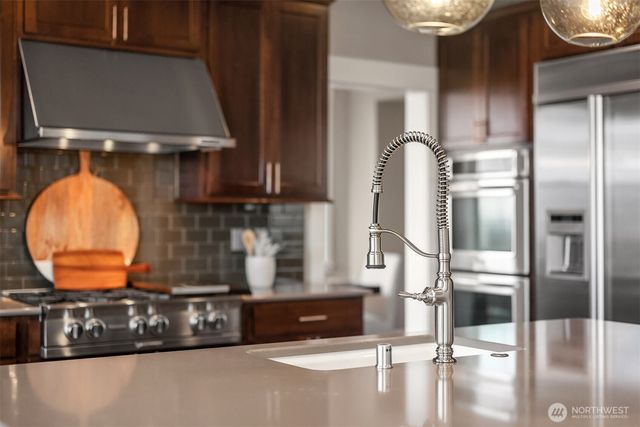 2440 NE Daphne Street, Issaquah, WA 98029