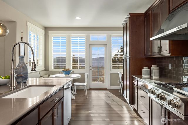 2440 NE Daphne Street, Issaquah, WA 98029