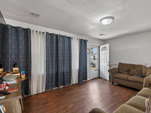 4008 Pine Avenue, Del City, OK 73115