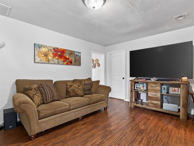 4008 Pine Avenue, Del City, OK 73115