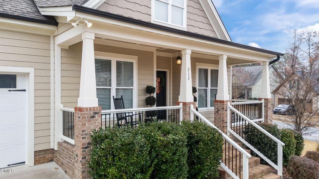 217 N Skymont Drive, Clayton, NC 27527