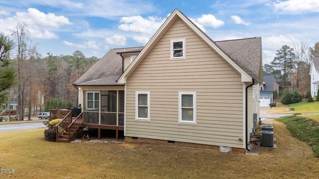 217 N Skymont Drive, Clayton, NC 27527