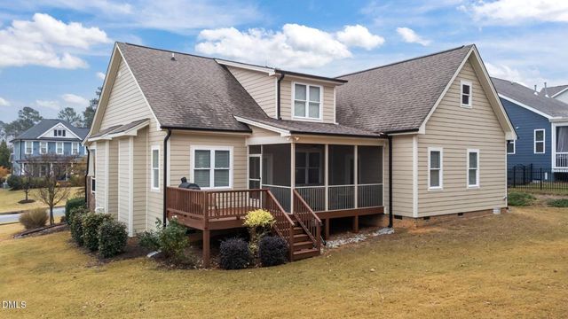 217 N Skymont Drive, Clayton, NC 27527