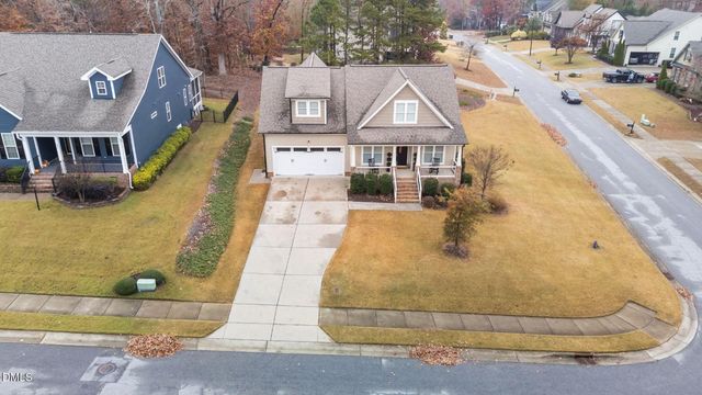 217 N Skymont Drive, Clayton, NC 27527