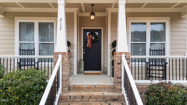 217 N Skymont Drive, Clayton, NC 27527