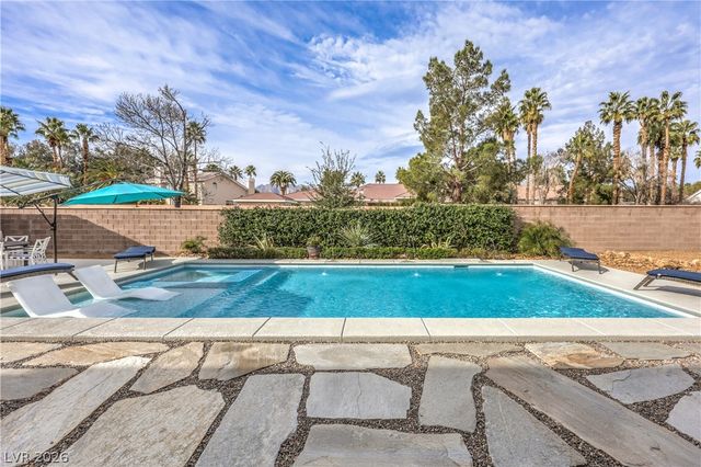 7982 Lookout Rock Circle, Las Vegas, NV 89129