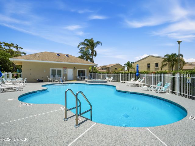 2255 Hawks Cove Circle, New Smyrna Beach, FL 32168