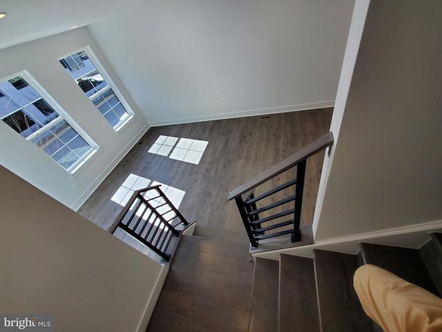 1882 MICHAEL FARADAY DR, Reston, VA 20190
