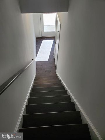 1882 MICHAEL FARADAY DR, Reston, VA 20190