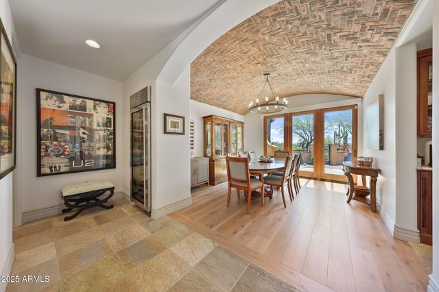 10182 E Gilded Perch Drive, Scottsdale, AZ 85255