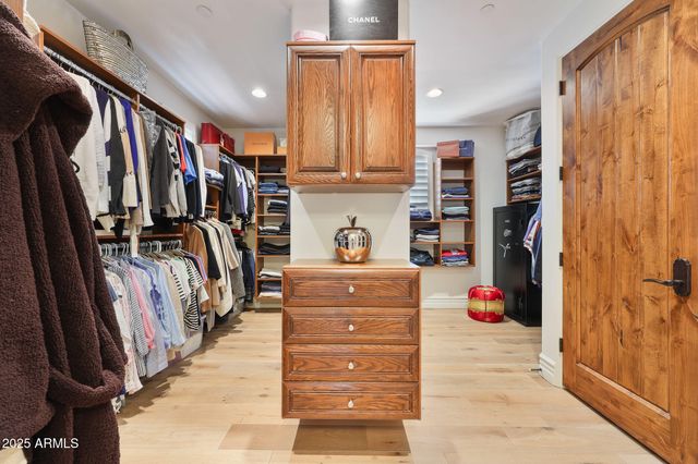 10182 E Gilded Perch Drive, Scottsdale, AZ 85255