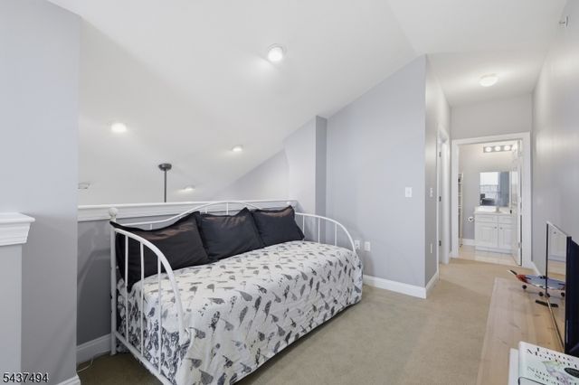 387 Victoria Drive, Bridgewater Twp., NJ 08807