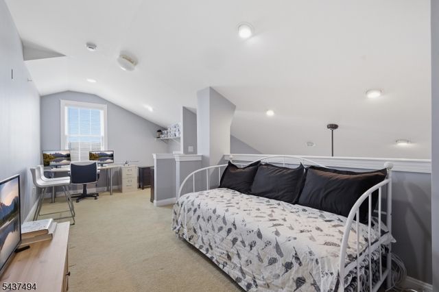 387 Victoria Drive, Bridgewater Twp., NJ 08807