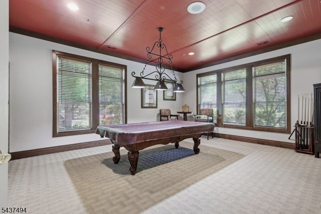 387 Victoria Drive, Bridgewater Twp., NJ 08807